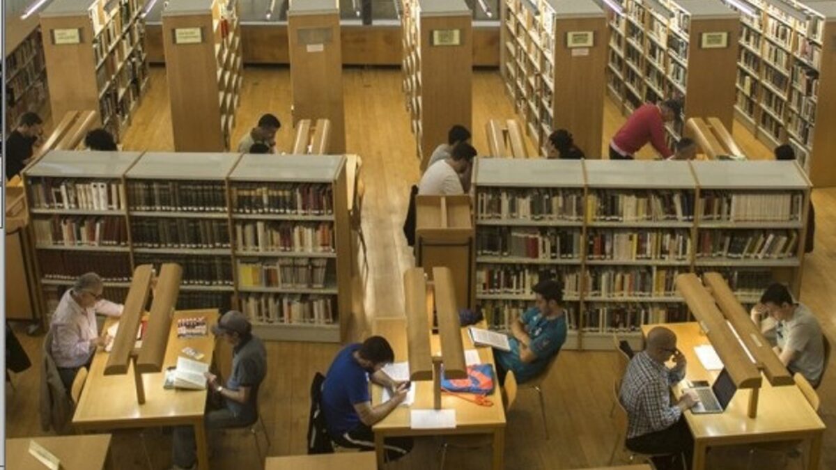 Diputación retoma su programación cultural con talleres y actividades en la Biblioteca Cánovas del Castillo