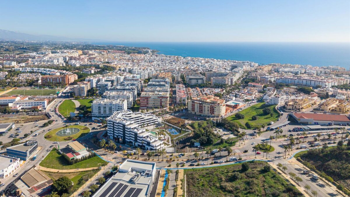 Estepona pide a Gobierno que evite problemas de falta de servicio eléctrico para nuevos desarrollos urbanísticos