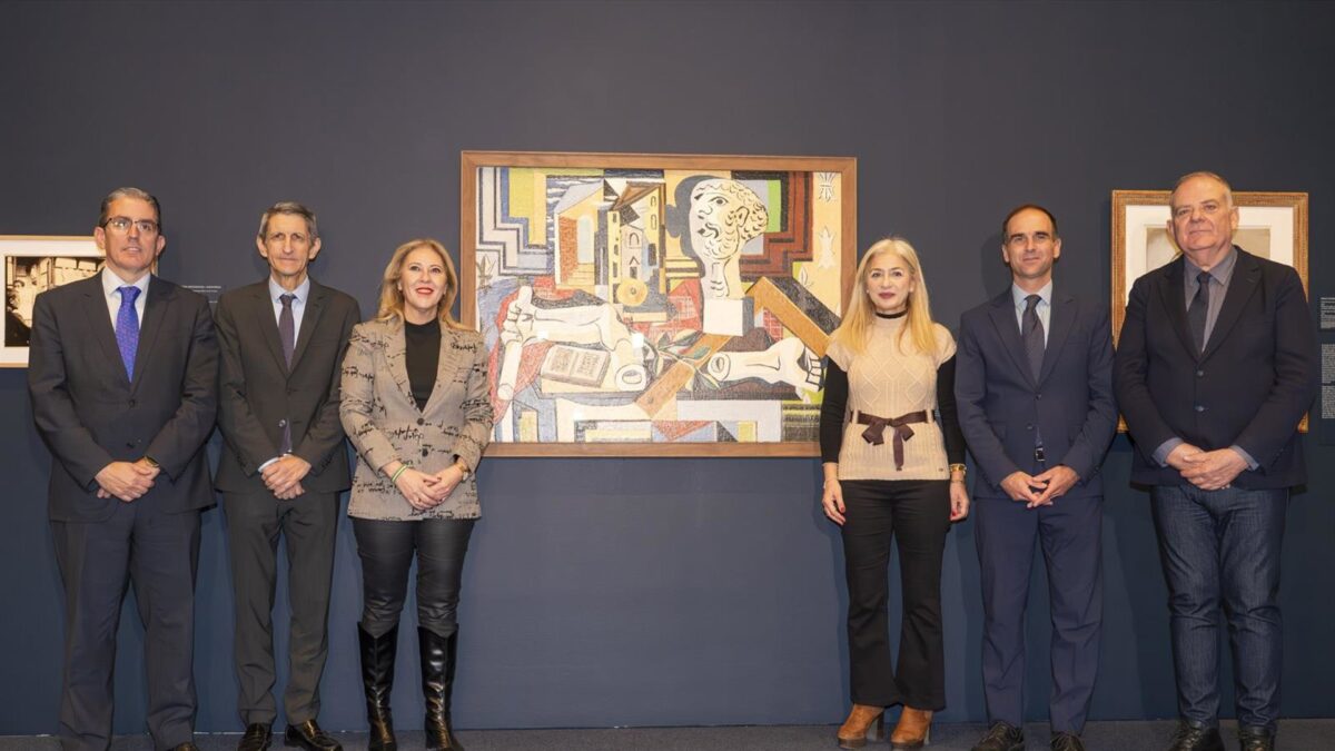 Las consejeras de Cultura y de Economía visitan la exposición 'Picasso Memoria y Deseo' en el MPM