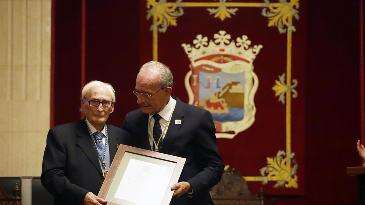 Málaga decreta dos días de luto tras el fallecimiento del periodista Guillermo Jiménez Smerdou