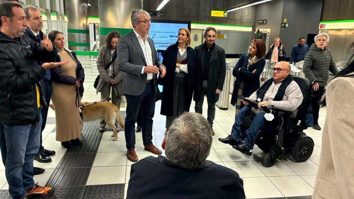 Metro de Málaga se convierte en el primer metro de España en incorporar la lengua de signos