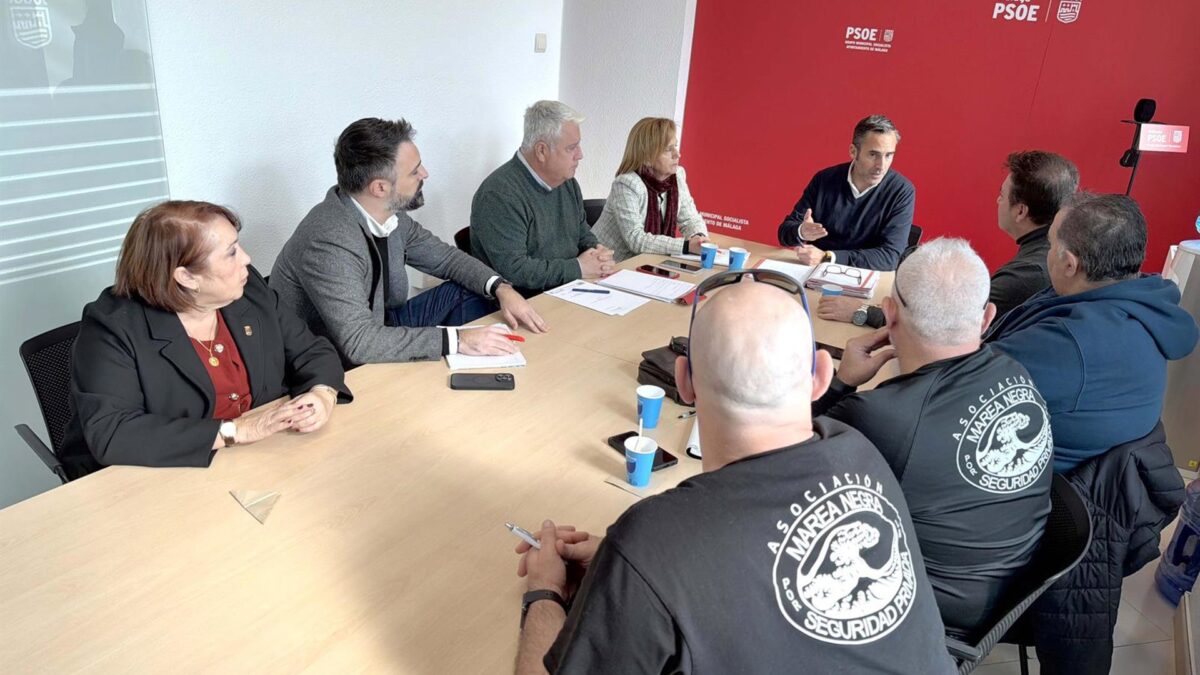 PSOE critica "chapuza" del PP "por permitir que un edificio municipal funcionara con un solo vigilante"