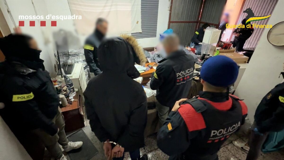 Cae una red criminal con 17 detenidos en Catalunya, Málaga e Italia por tráfico internacional de hachís
