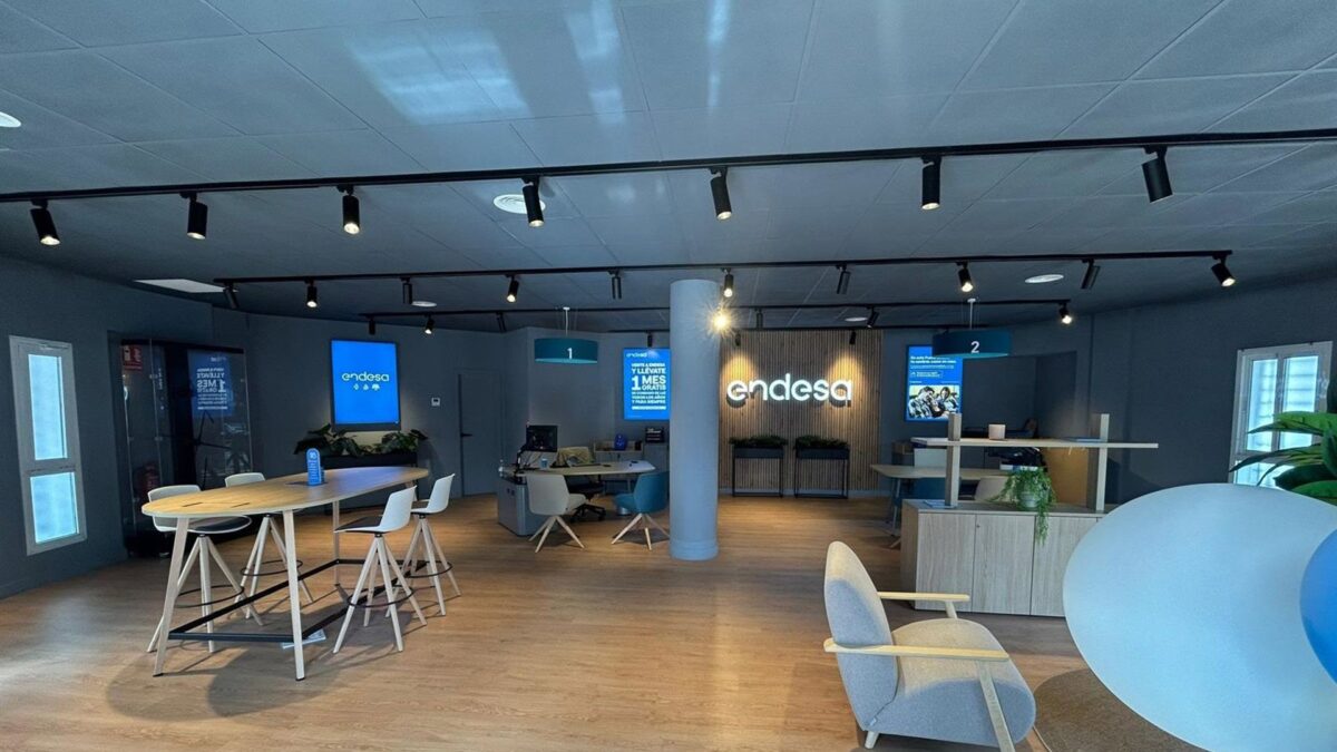 Fuengirola estrena 'Endesa, tu casa', nuevo punto y concepto de atención comercial de la compañía