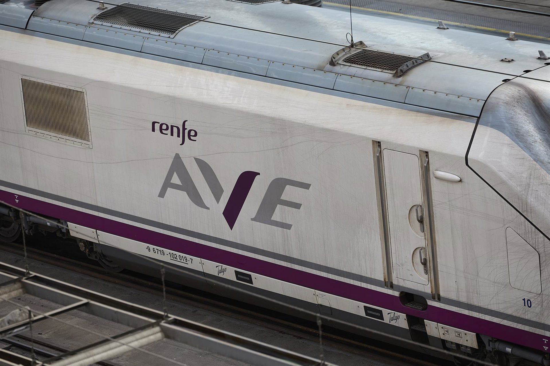 Interrumpidos los trenes de Alta Velocidad entre Málaga y Antequera por desprendimientos en Álora
