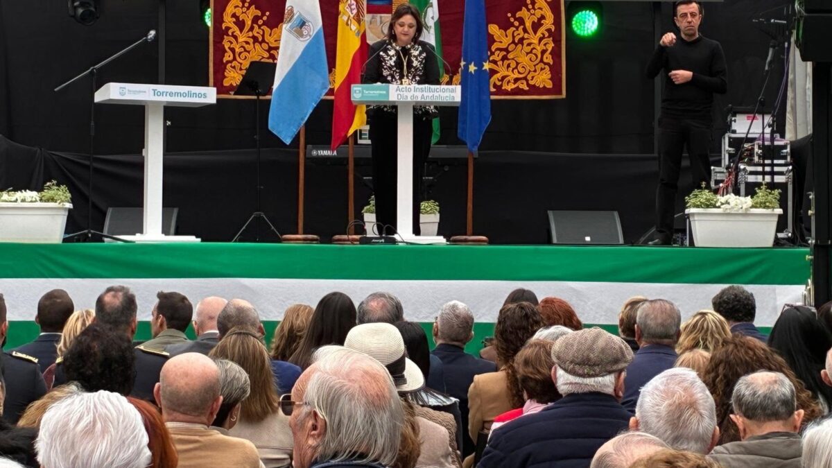 La alcaldesa de Torremolinos defiende la universalidad de Andalucía en el 28F