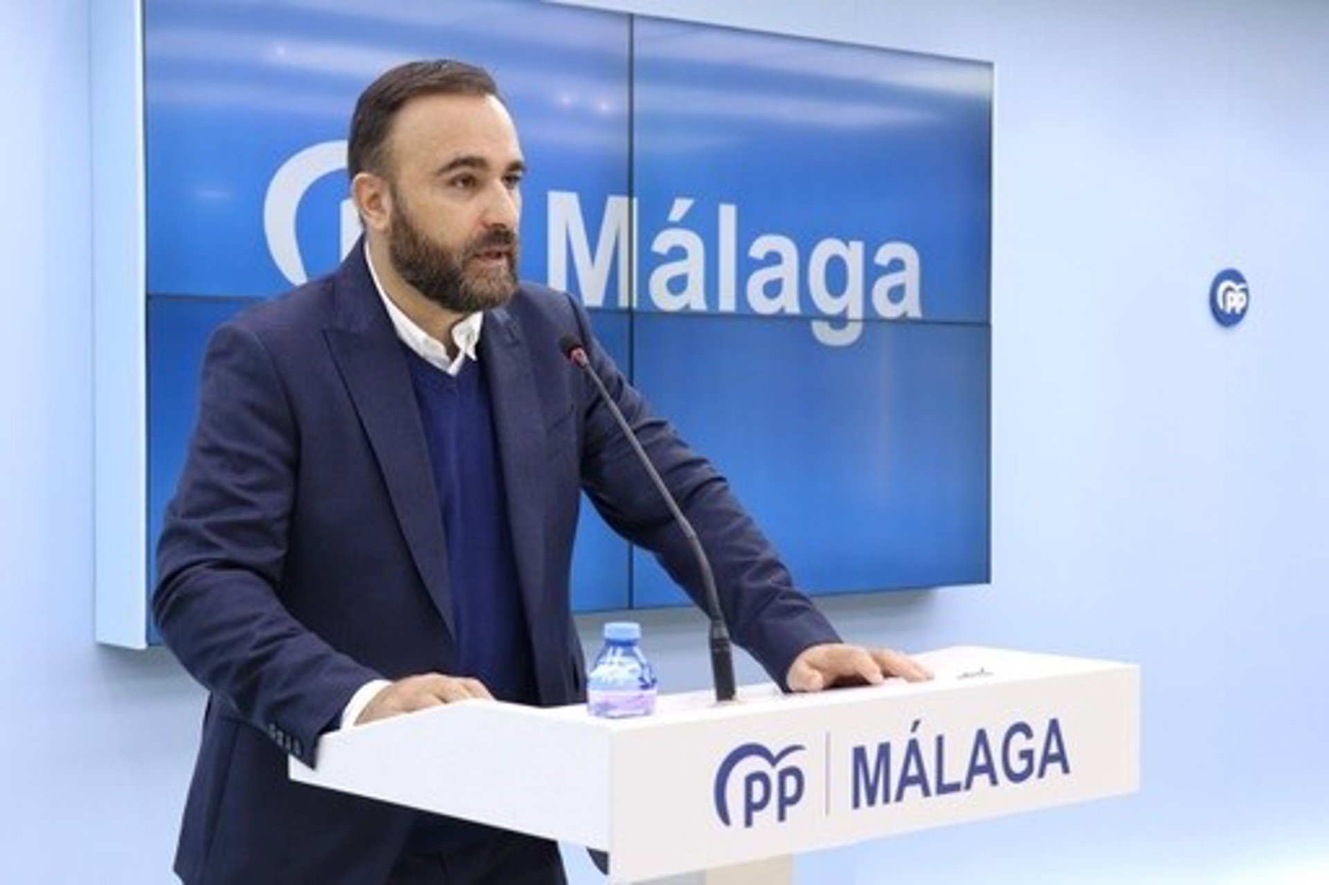 PP acusa a Gobierno de "tapar el deterioro" de red ferroviaria "con limitación de velocidad cada 2,7 kilómetros"
