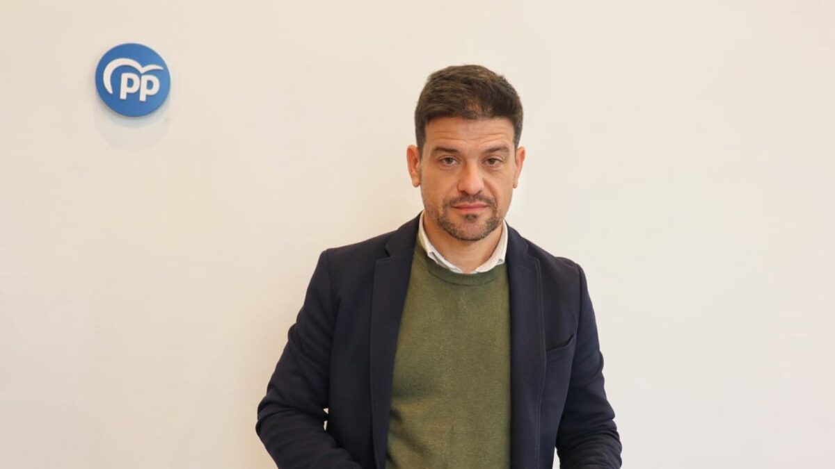 PP reivindica apuesta de Moreno y ayuntamientos populares en vivienda frente a "falsas promesas" de Montero