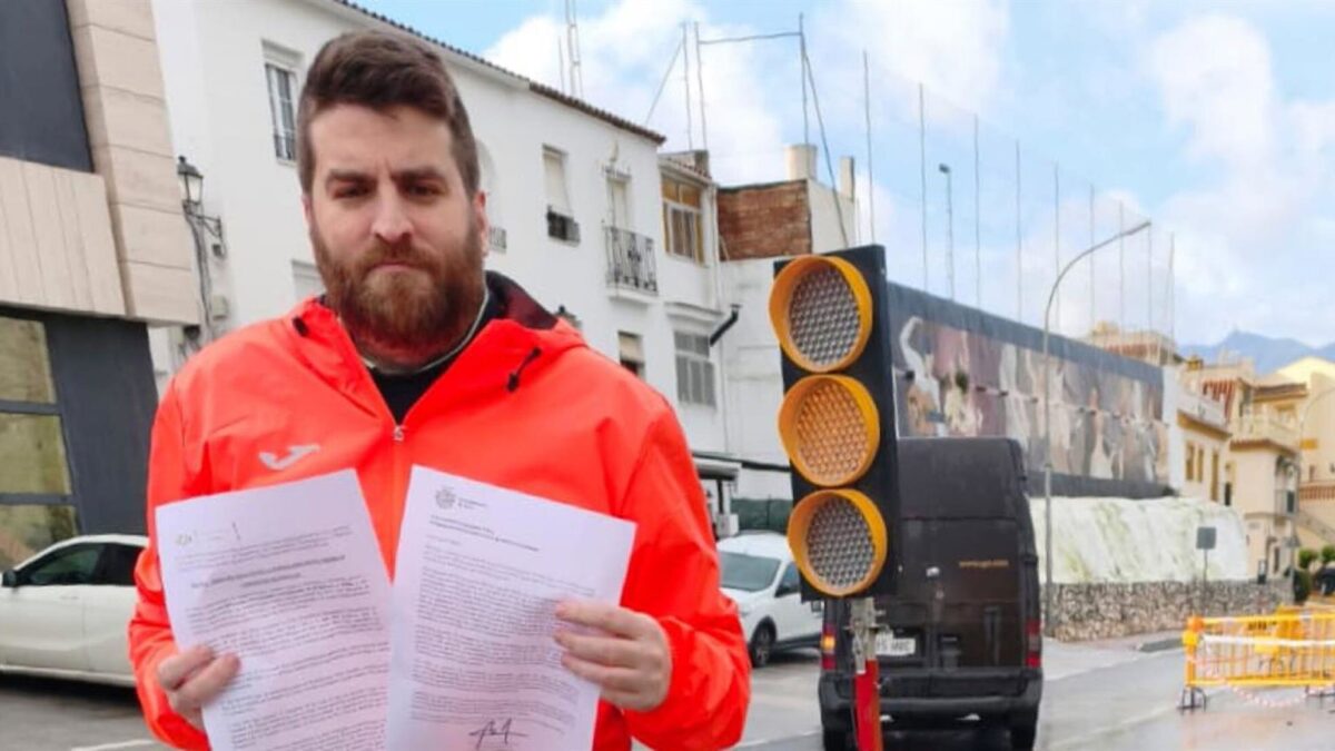 Vox critica que el PP de Coín vote en contra de una moción "que desarrolla una carta firmada por el alcalde"