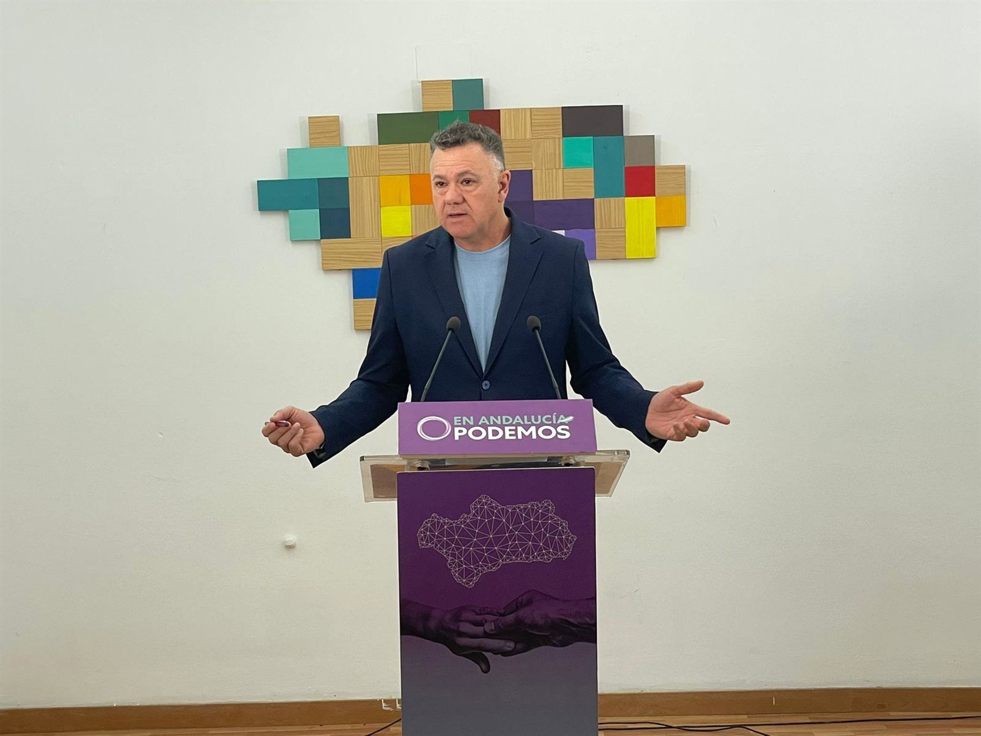 Delgado (Podemos) reprocha a Moreno su "pasividad" ante el desahucio de 62 familias este martes en Manilva