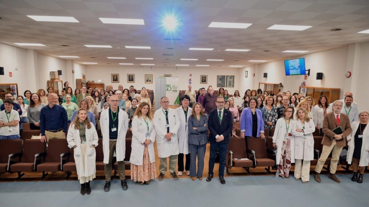 El Hospital Clínico de Málaga impulsa la prevención del cáncer de Cérvix