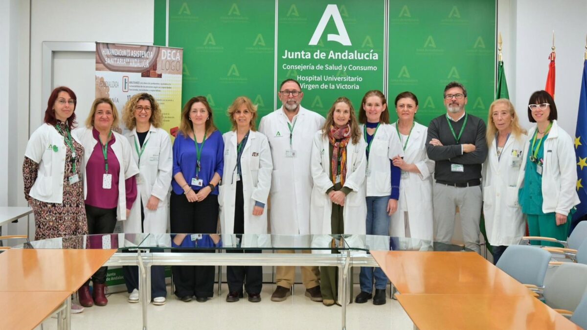 El Hospital Clínico renueva su distintivo de 'Centro comprometido contra la Violencia de Género'