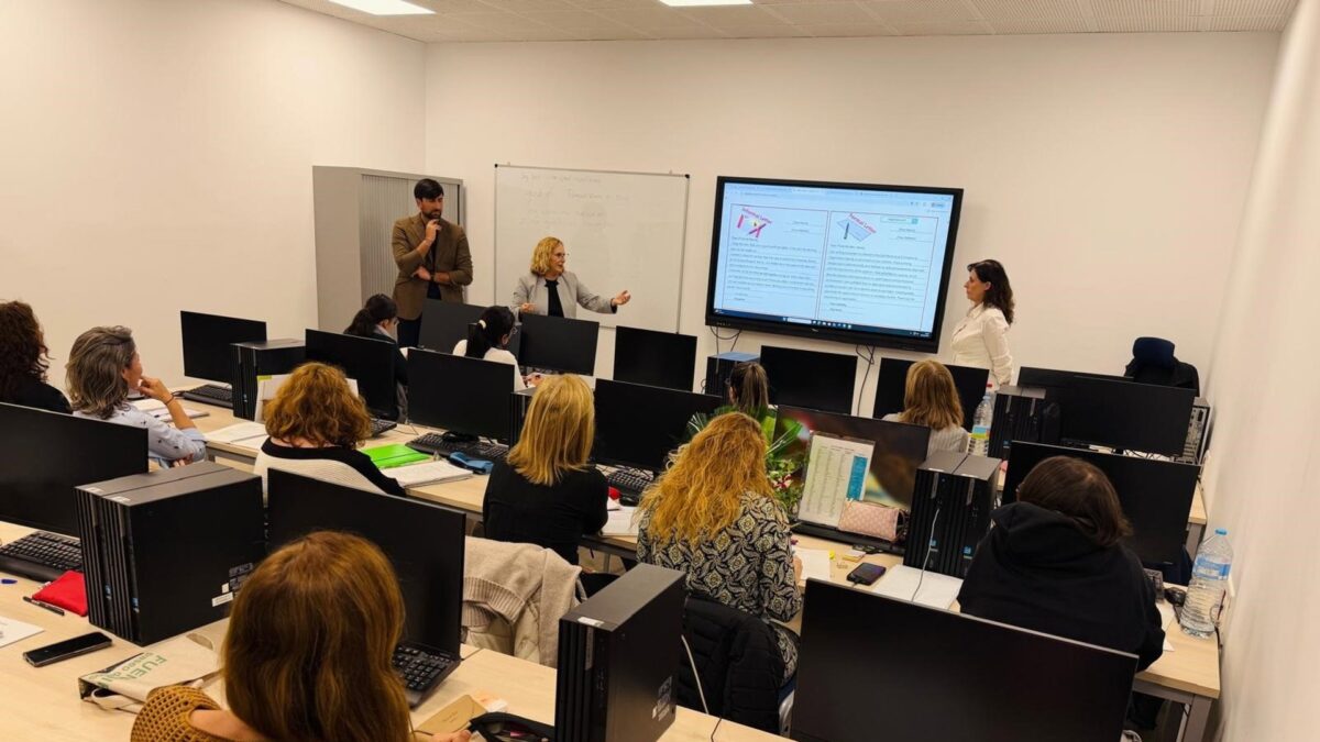 Fuengirola impulsará la empleabilidad de más de 700 desempleados a través del plan municipal de formación