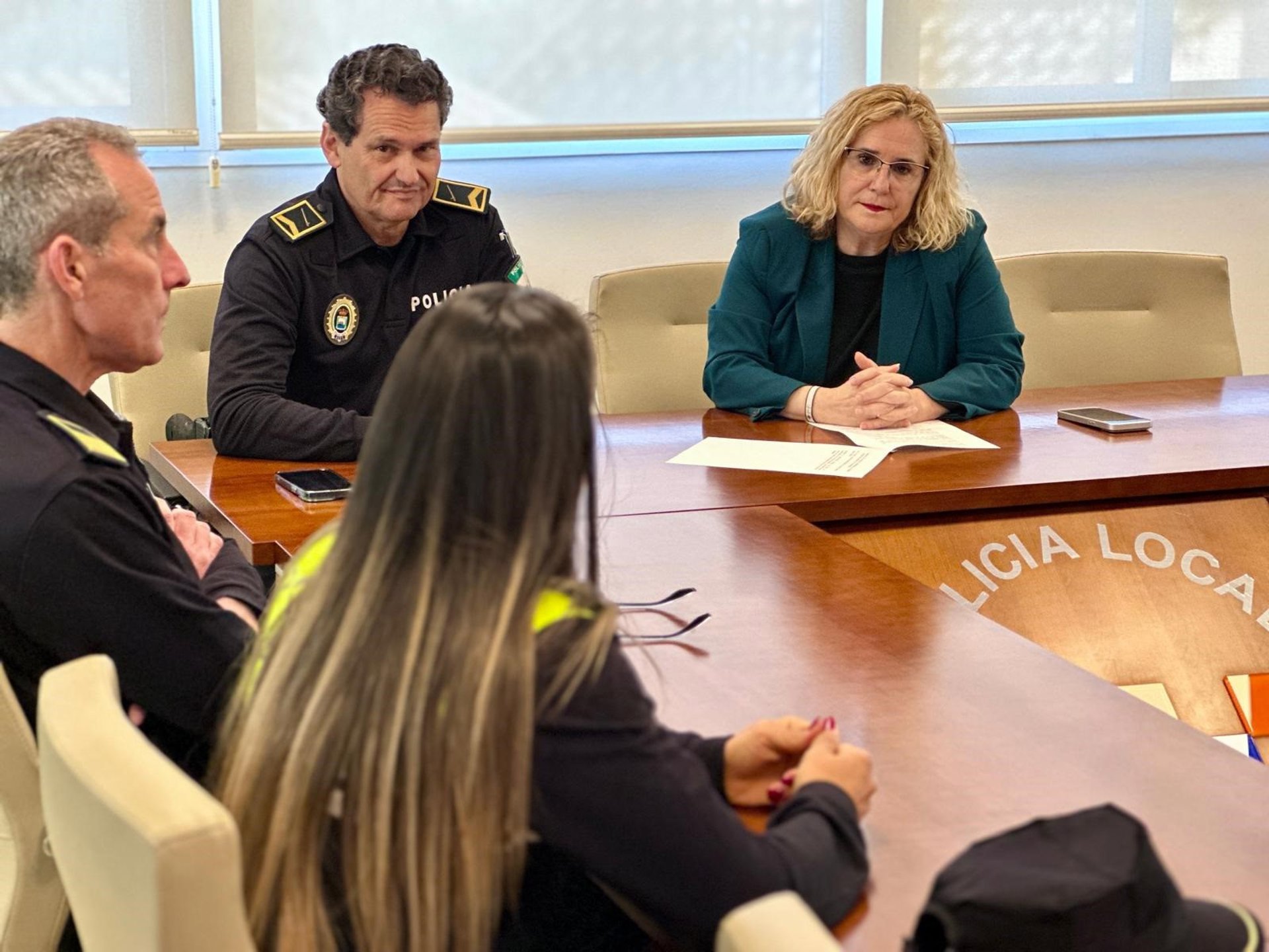 La Policía Local de Fuengirola mantiene activa la vigilancia sobre 67 mujeres víctimas de violencia machista