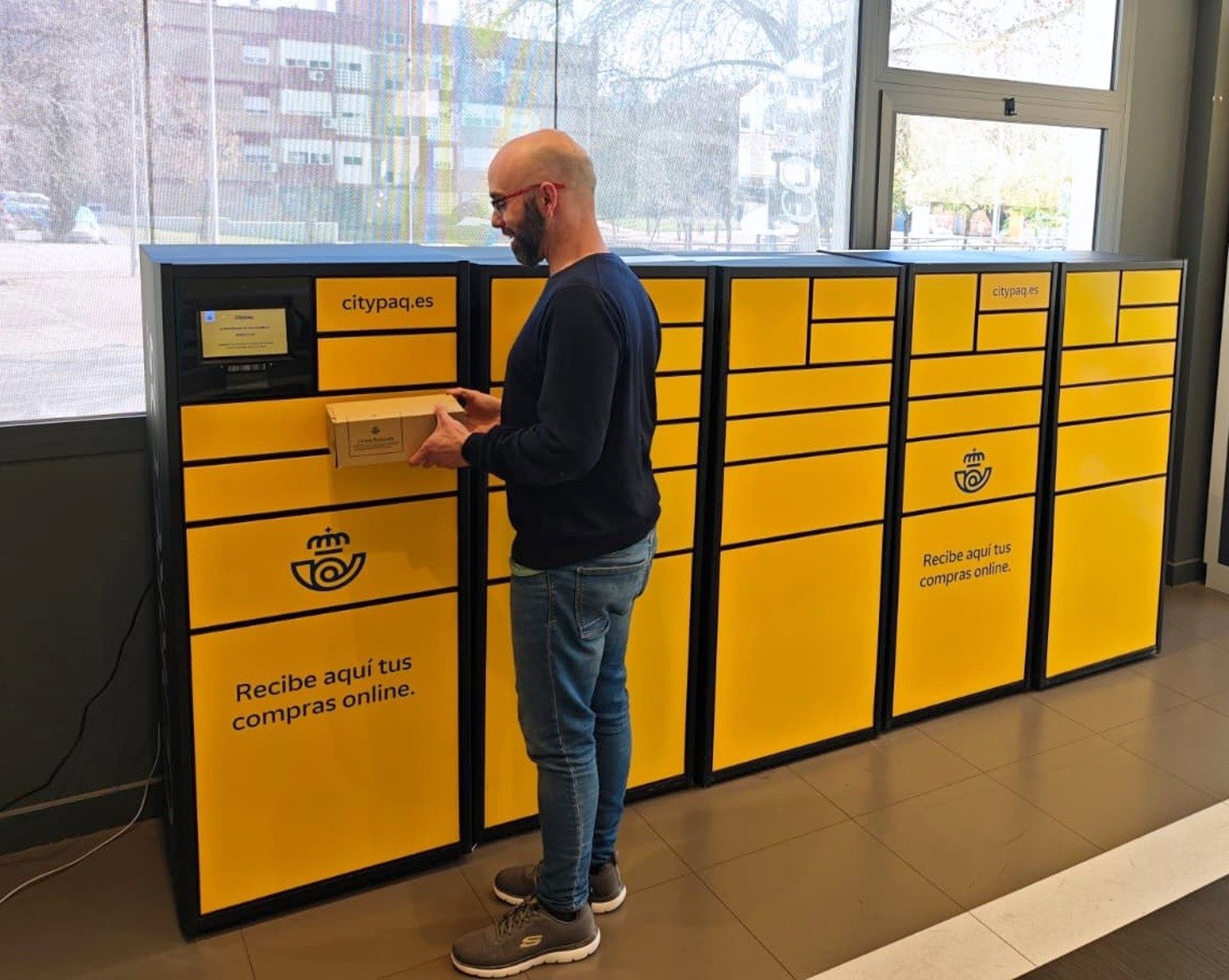 Los Citypaq de Correos en Málaga tramitaron más de 110.000 paquetes en 2025