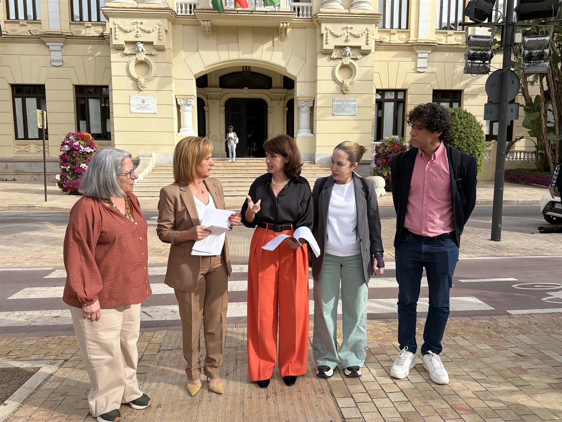 El PSOE exige que se "acabe con desmantelamiento silencioso de la Ley de Dependencia"