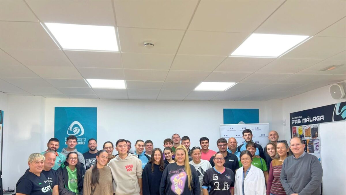 HM Hospitales refuerza la seguridad en el deporte formando en RCP a la Federación Andaluza de Baloncesto