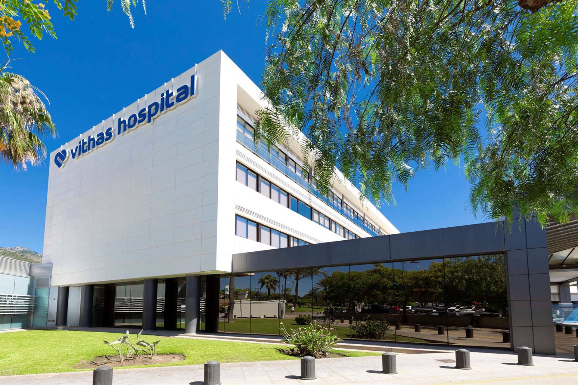 Hospital Vithas Xanit Internacional celebra su 20 aniversario consolidado "como referente en sanidad española"