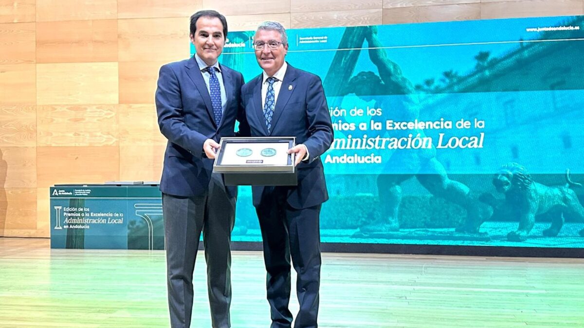La Diputación recibe uno de los Premios a la Excelencia de la Administración Local por 'Málaga No Caduca'