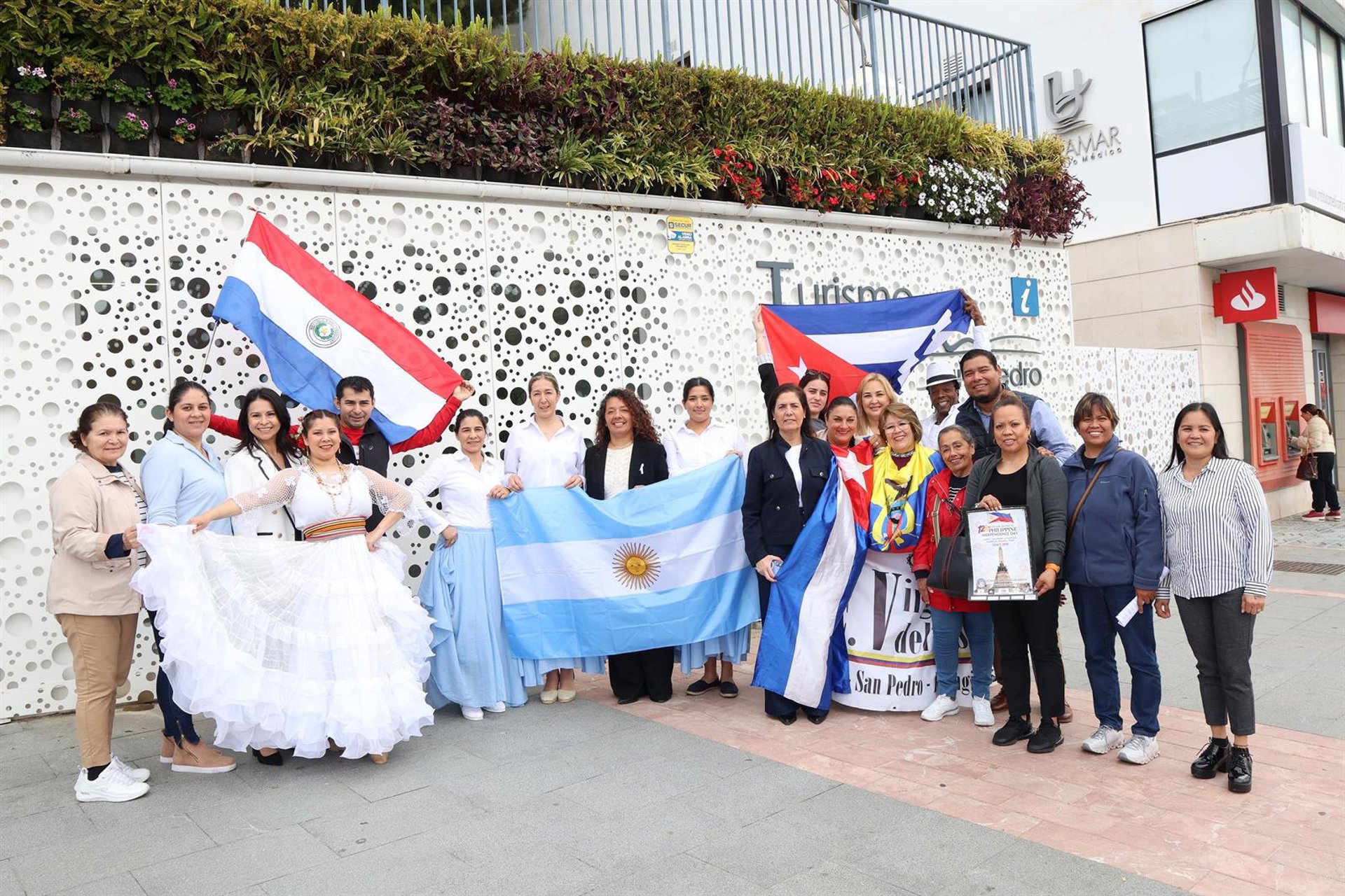 Marbella celebrará entre abril y agosto una decena de eventos internacionales con varias comunidades extranjeras