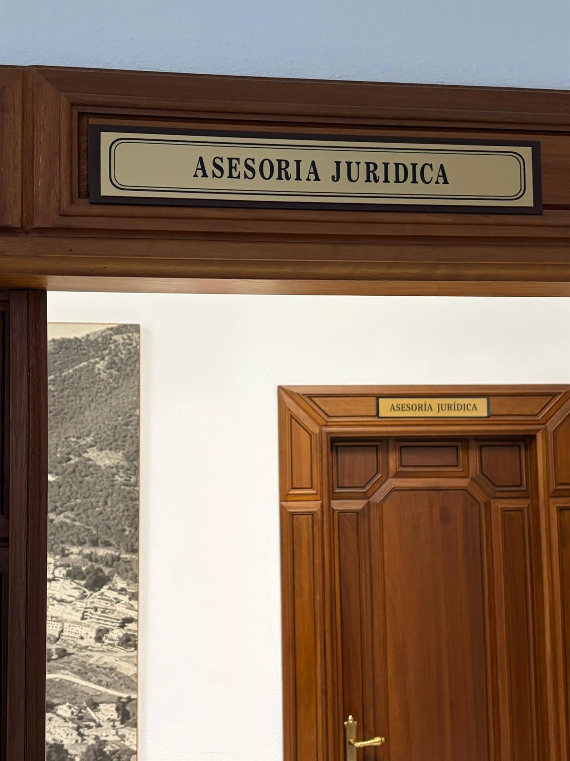 Mijas incrementa la contratación administrativa y reduce los contratos menores un 30% en un año
