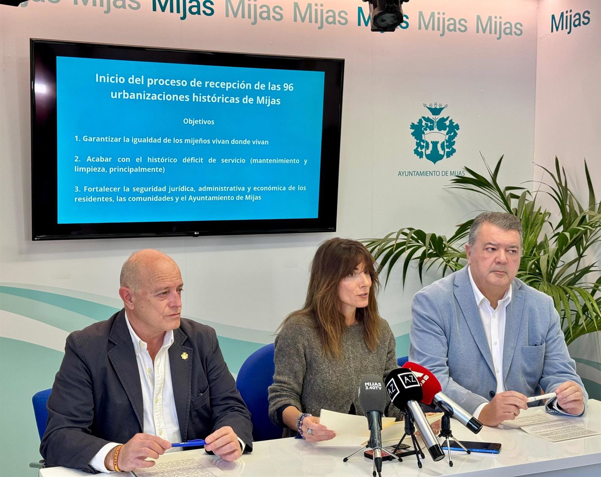 Mijas reúne a las urbanizaciones para avanzar en la ordenanza que permitirá su recepción