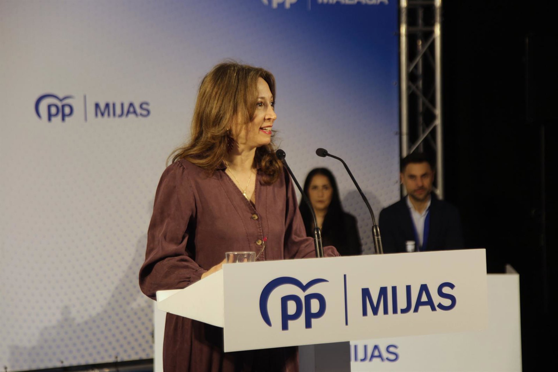 Navarro (PP) arranca en Mijas la "campaña de la ilusión" frente a "la crispación y el fango"