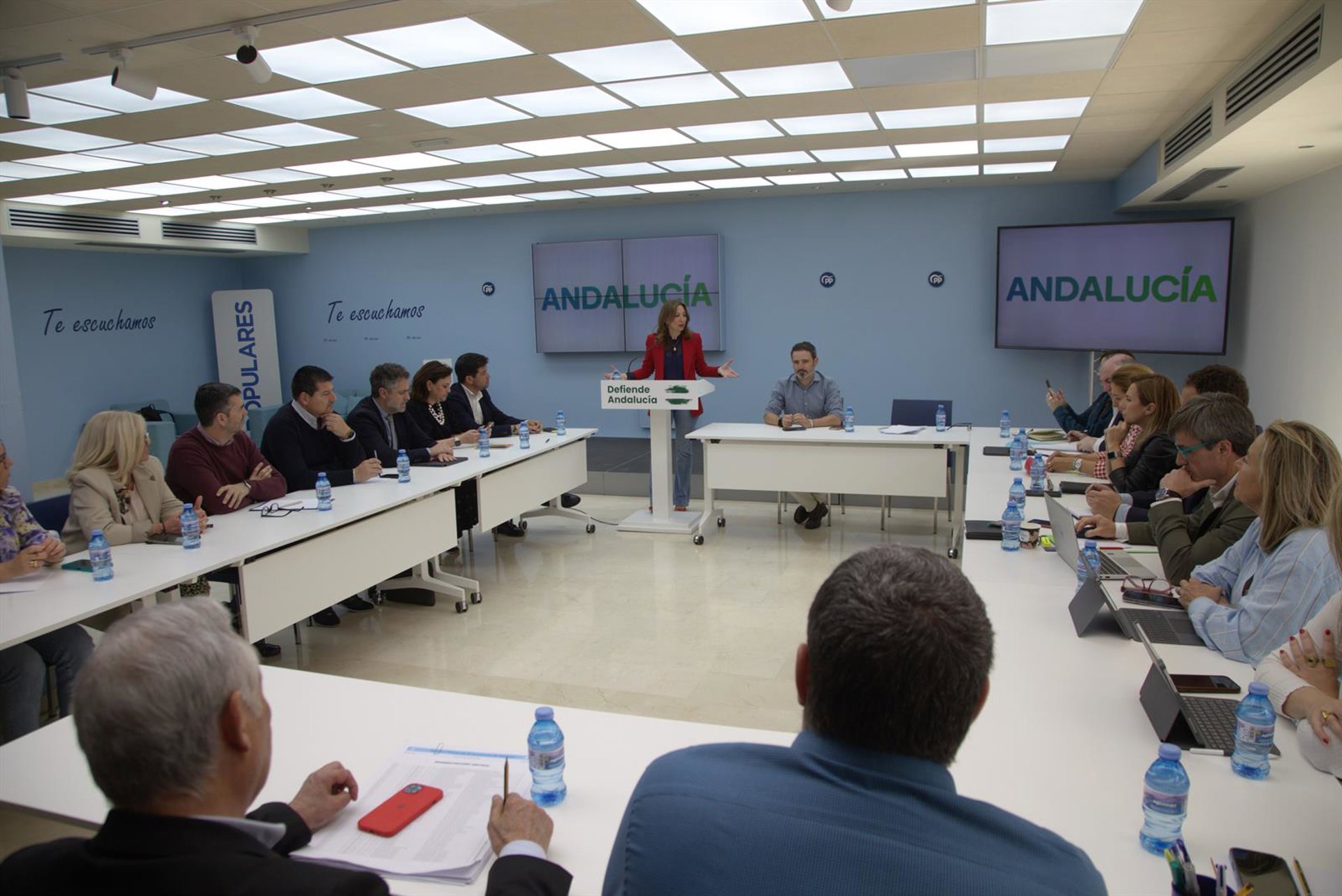 Navarro anuncia que alcaldes de PP serán jefes de campaña en cada municipio: "No hay mejores referentes"