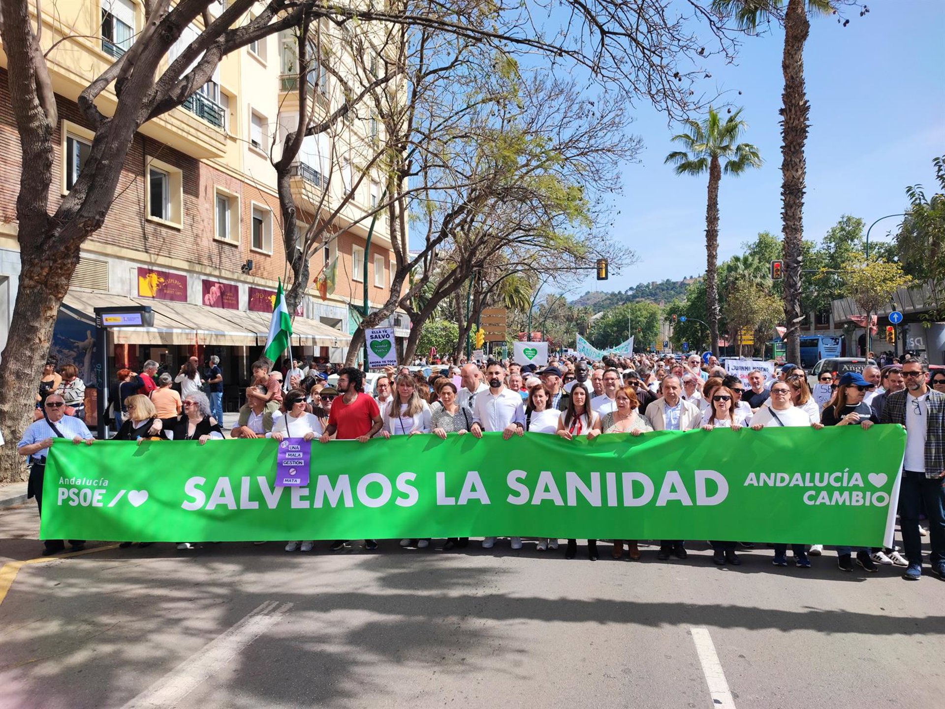 PSOE sale a la calle para reivindicar sanidad pública frente al "deterioro y privatización" impulsado por Moreno