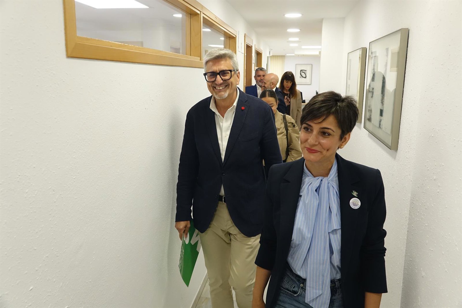 PSOE valora que Gobierno "cumple" con reanudar AVE directo y dice que "agoreros deberían pedir perdón"
