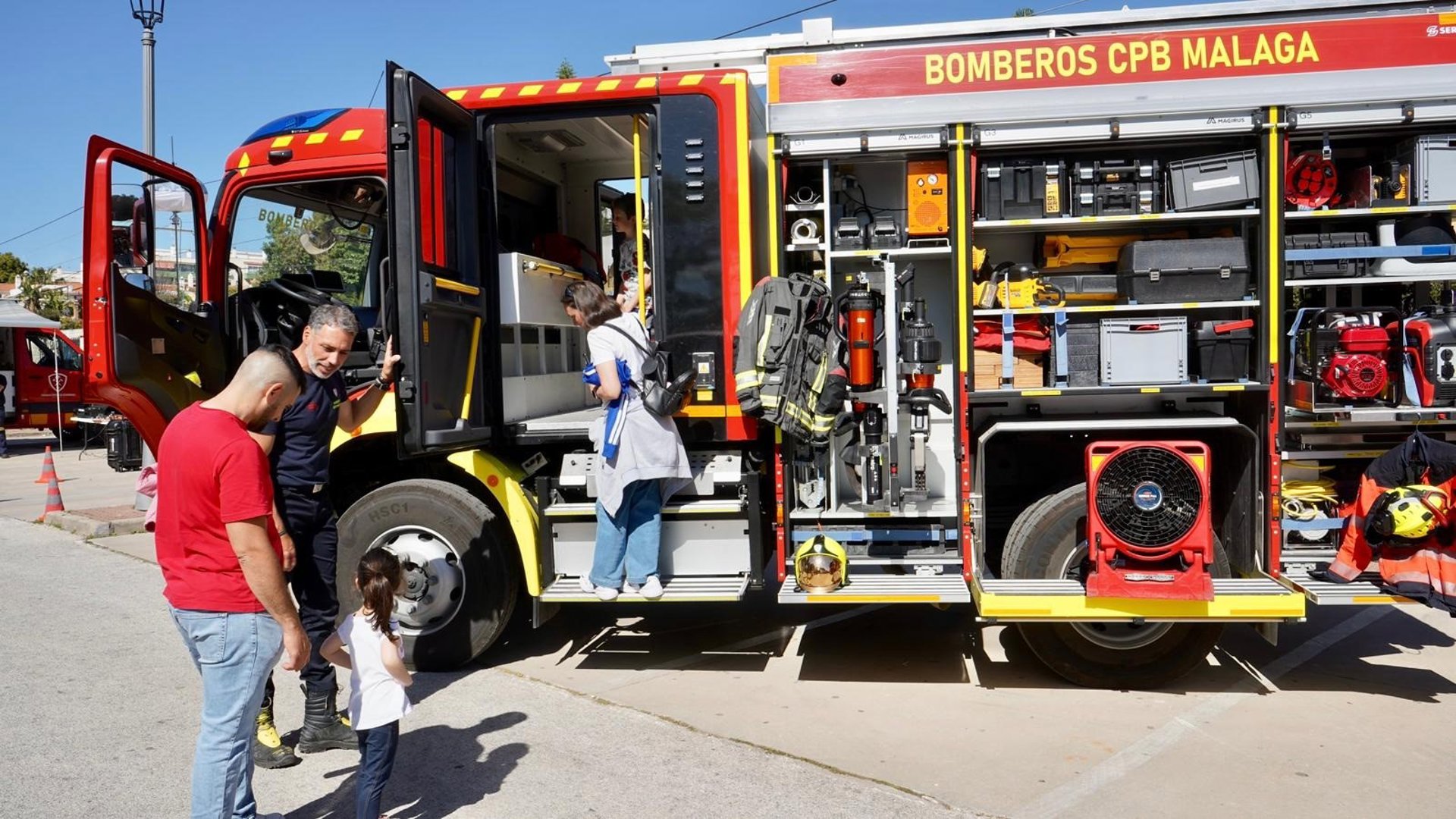 Talleres y actividades sobre seguridad en el hogar cierran Semana de la Prevención de Incendios en Torremolinos
