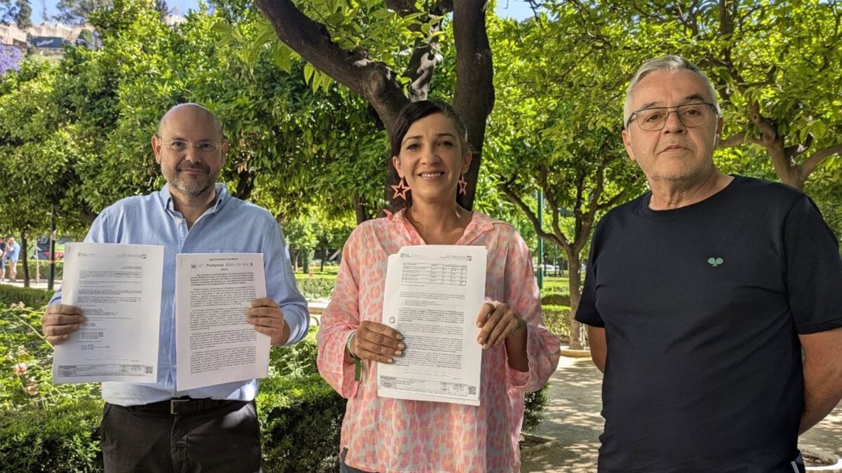 Con Málaga critica que el Ayuntamiento "ha dado de baja más de 14.000 solicitudes de vivienda"