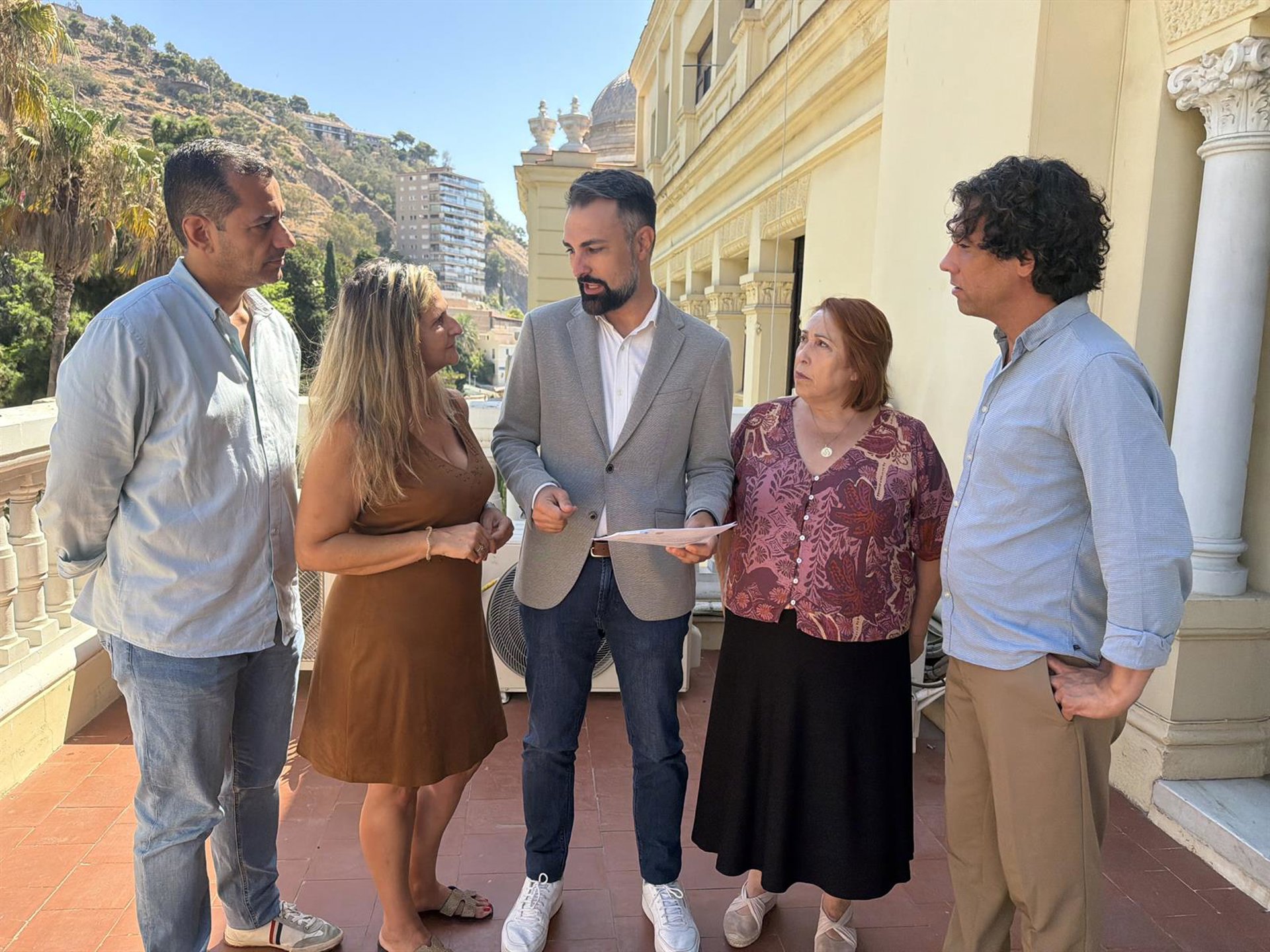 El PSOE exige medidas ante el "abuso" del alquiler que "pone en jaque el futuro de los estudiantes de la UMA"