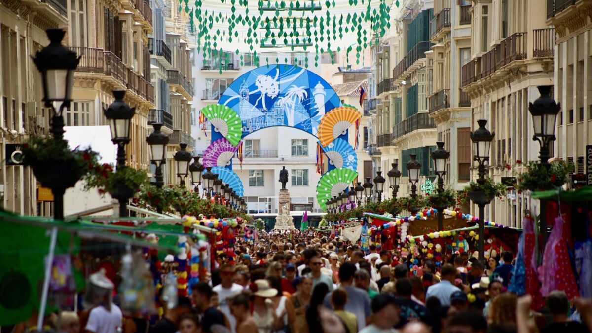 La EMT registra más de 1,7 millones de desplazamientos durante la Feria de Málaga, un 5% más que en 2025