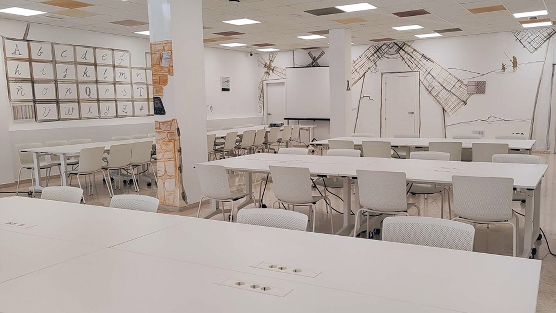 La biblioteca municipal de San Zoilo de Antequera amplía su servicio de sala de estudio