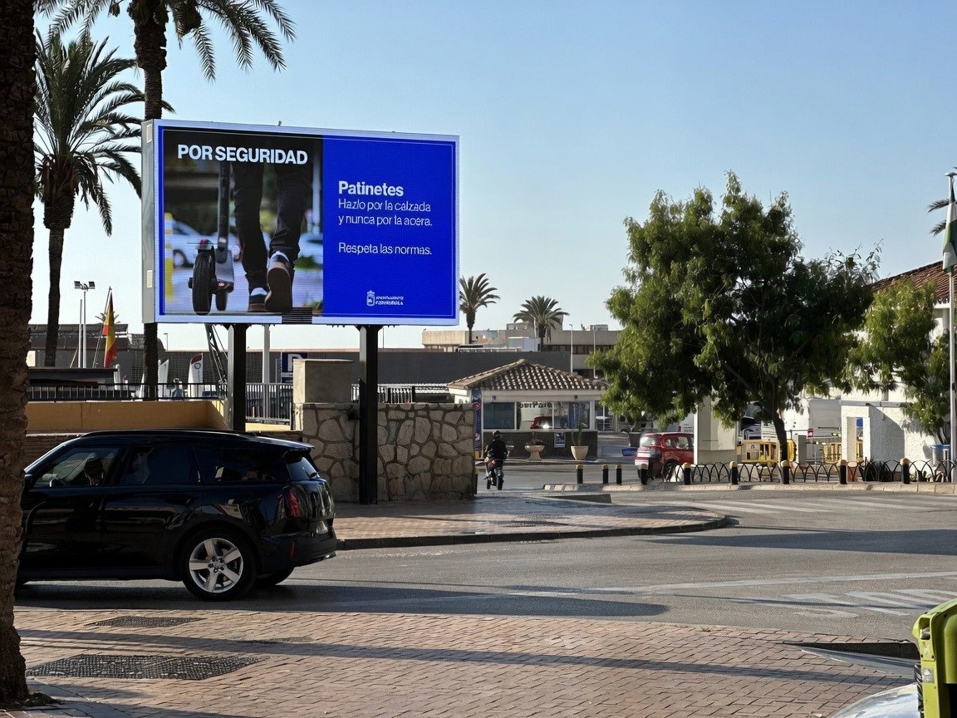 Ayuntamiento de Fuengirola amplía canales de información ciudadana y turística con red de soportes digitales
