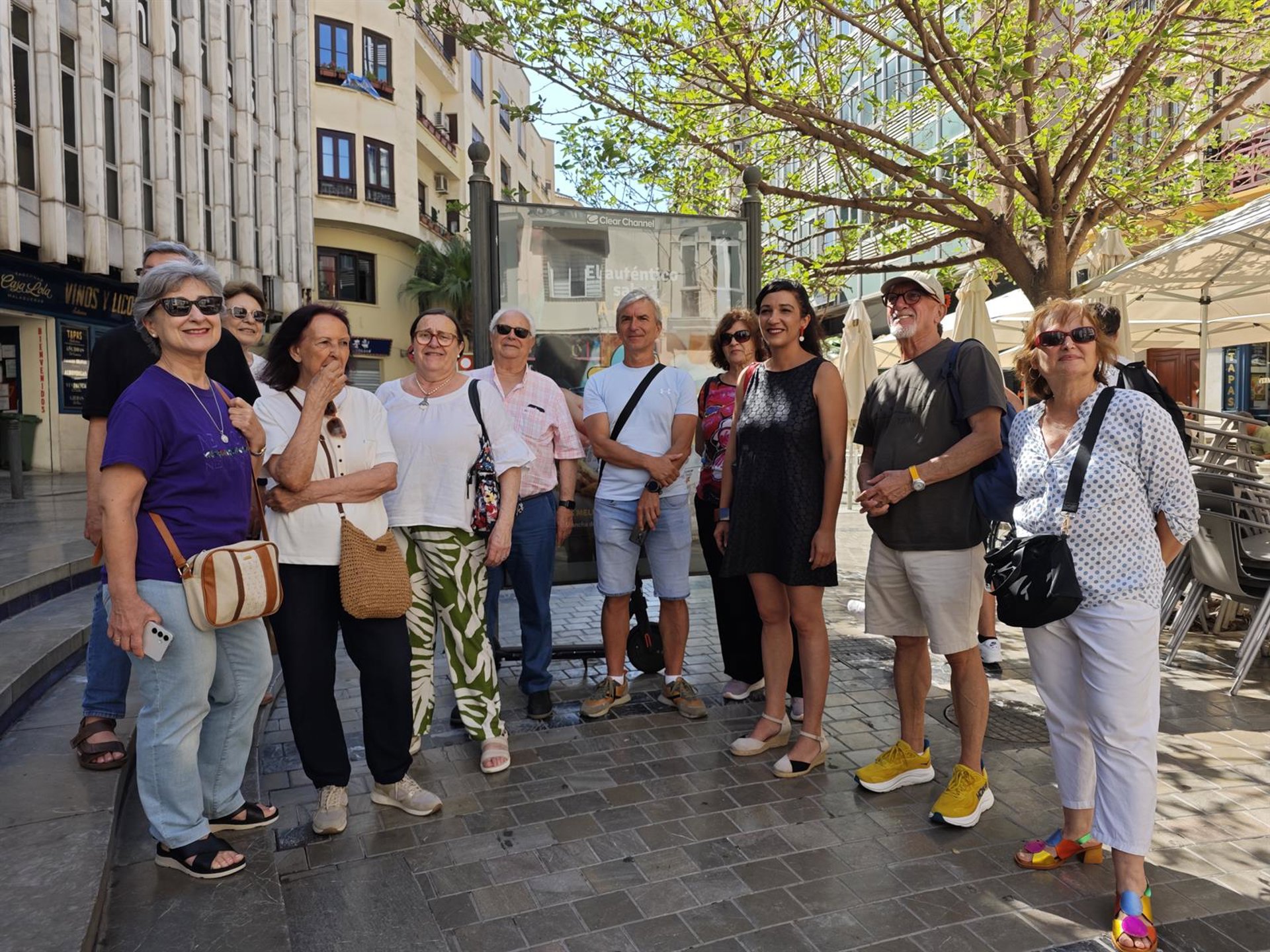Con Málaga advierte de "la falta de medios para atender emergencias" como la del incendio del hotel