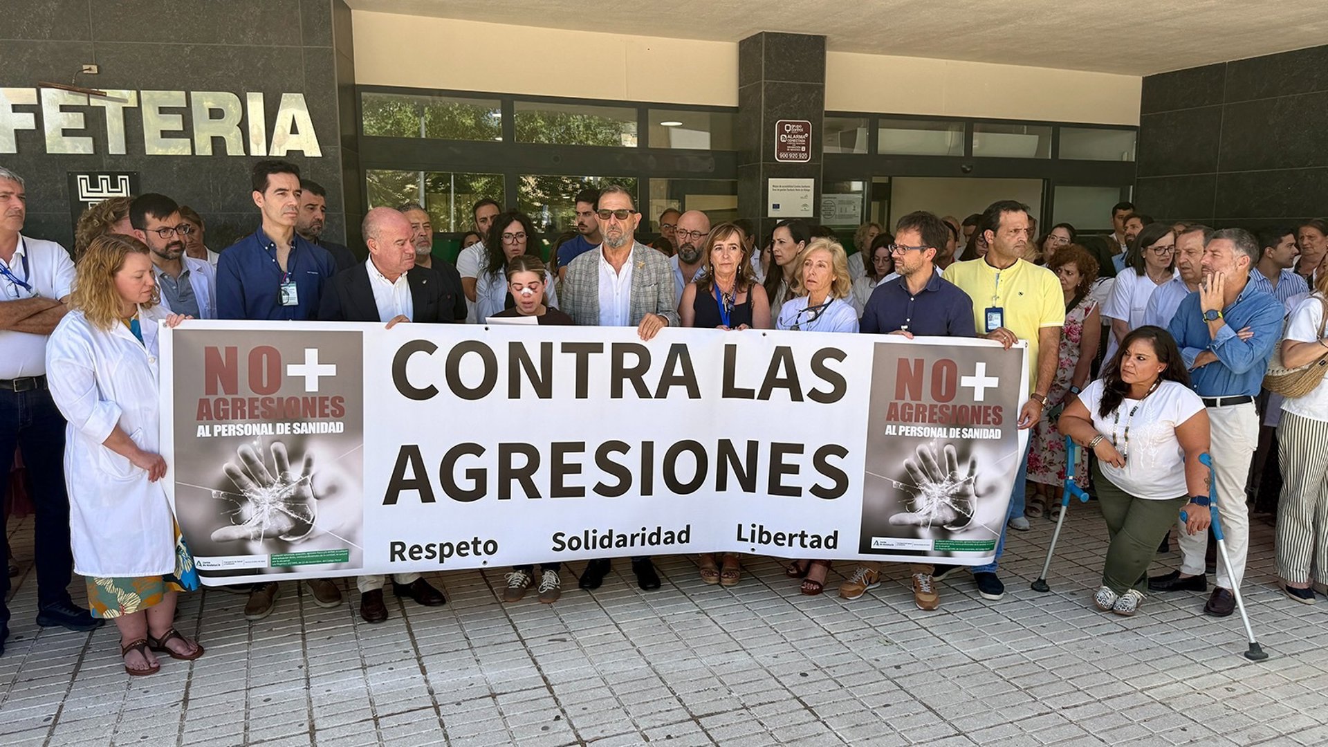 Concentración en repulsa por la agresión a una médica residente de Atención Primaria en Villanueva del Rosario