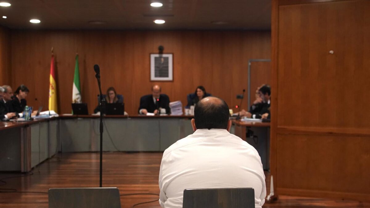 Cura acusado de agresiones sexuales alude a una manipulación: "Nunca se han dado esos hechos"