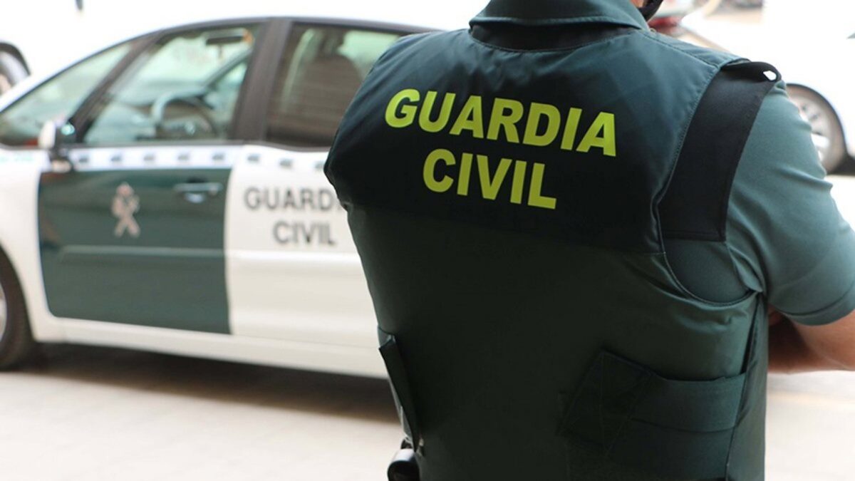 Detenida una persona por cometer robos en el interior de vehículos y viviendas en Alhaurín el Grande