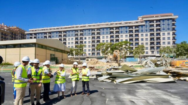 El Ayuntamiento de Fuengirola avanza en los trabajos de derribo de las obras del macrocomplejo de Los Boliches
