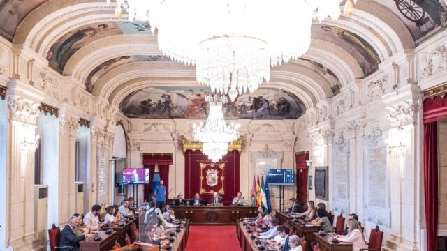 El PP reclama al Gobierno un marco regulatorio "proporcionado" y más capacidad eléctrica para su centro de datos
