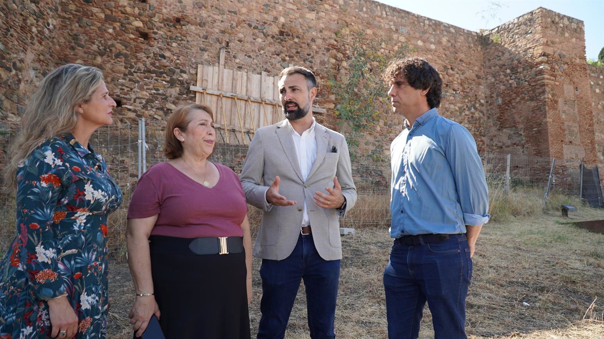 El PSOE critica "el abandono" de la Alcazaba y Gibralfaro y exige un plan "urgente" de conservación
