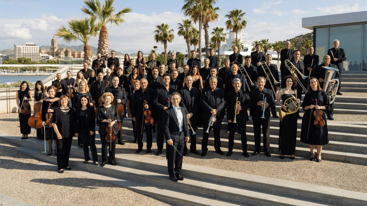 El Teatro Cervantes amplía su programación con el Concierto Extraordinario Año Nuevo, 'Lengua' y Antonio Arco