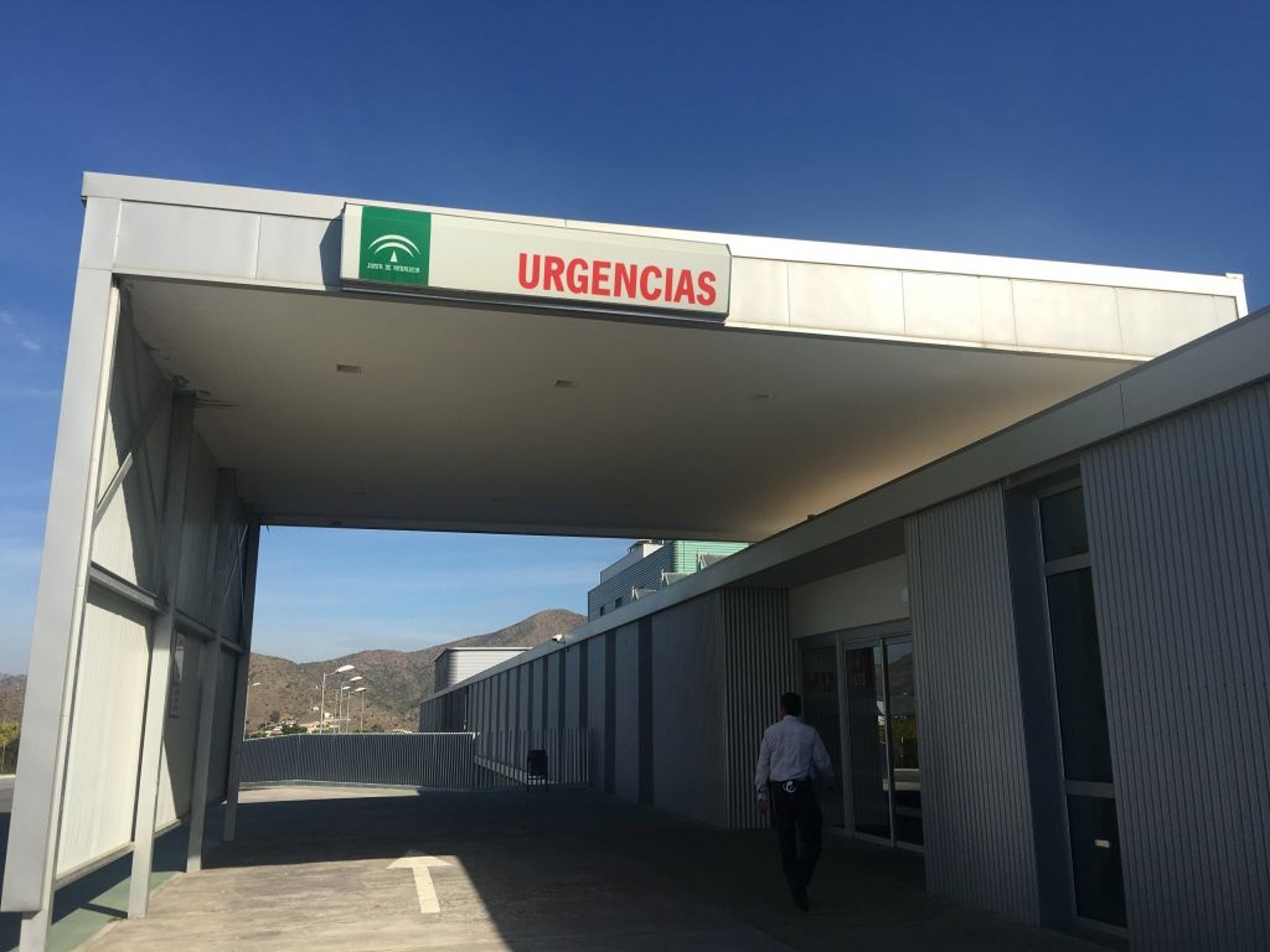 Fallece una niña por ahogamiento en una vivienda de Álora