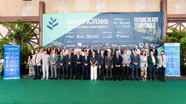 Foro de Alcaldes presenta un mapa de viviendas y una red de aparcamientos disuasorios vinculados al Cercanías