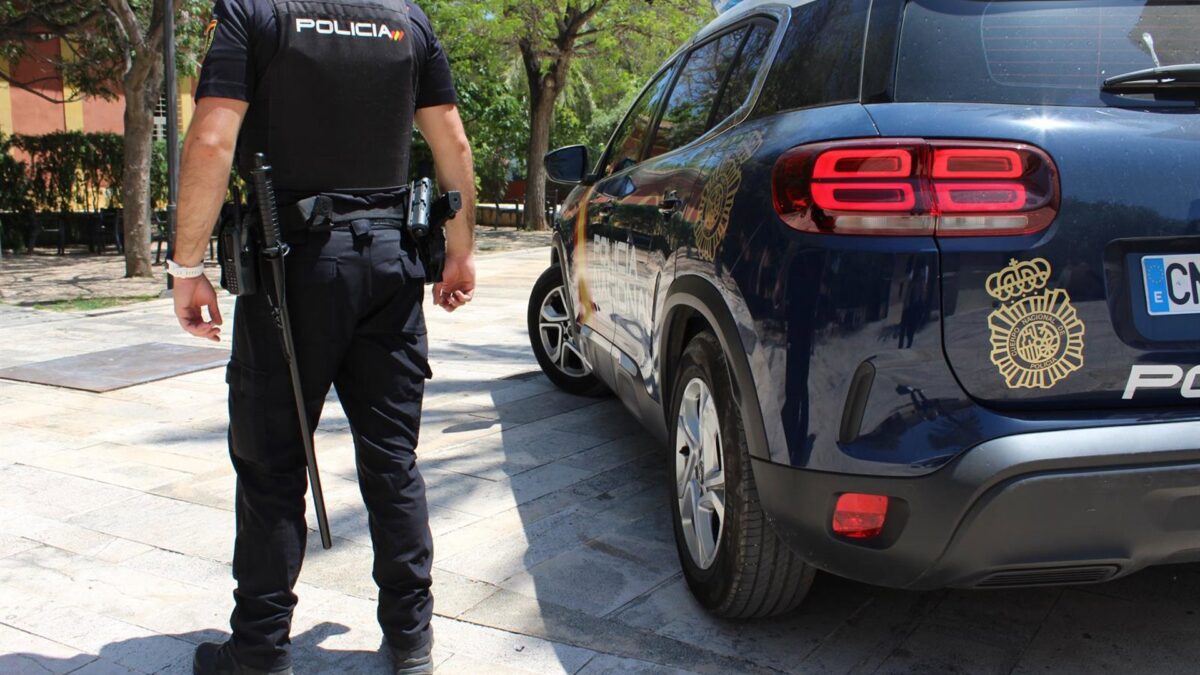 Herido un menor tras ser apuñalado durante la madrugada en el Parque Pinosol