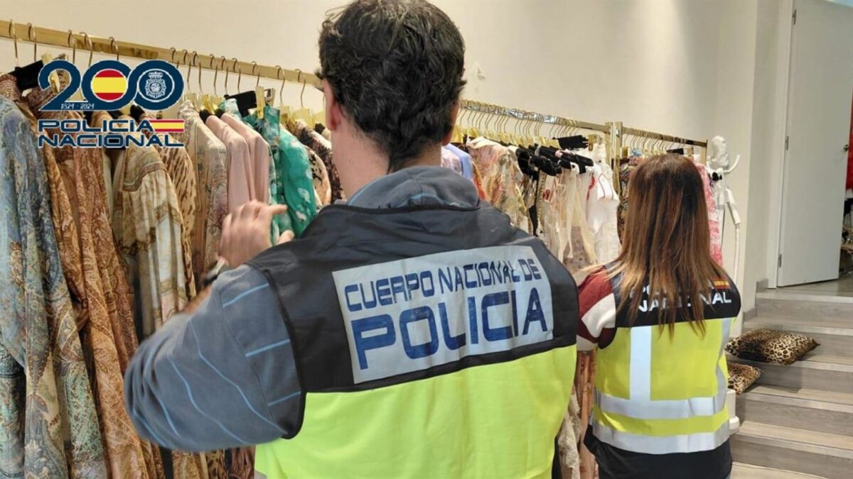 Intervenidas 319 prensas textiles que vulneraban los derechos registrados por una marca de lujo