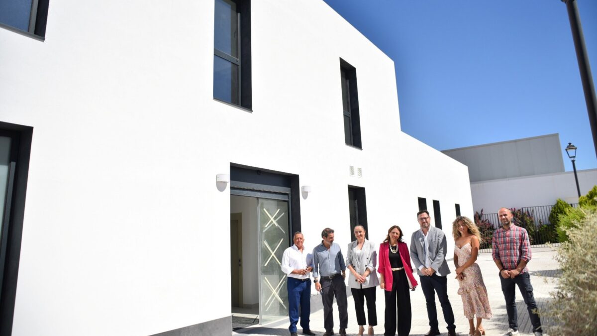 La Junta refuerza la atención a la dependencia con 19 millones para construir centros de día y residencias