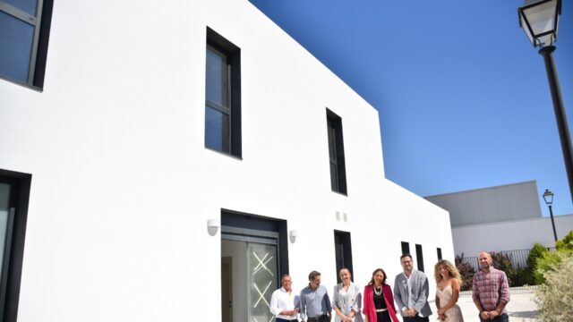 La Junta refuerza la atención a la dependencia con 19 millones para construir centros de día y residencias